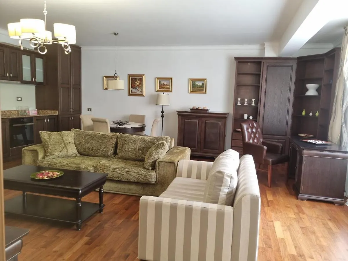 Herastrau Apartments 3 Camere Self Check-In Boekarest