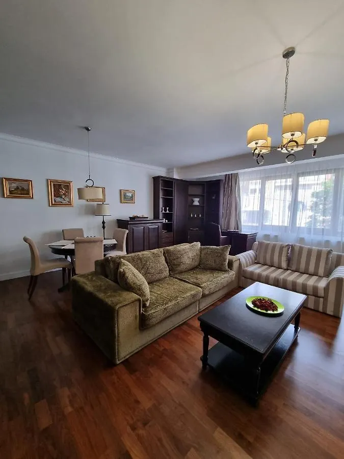 Herastrau Apartments 3 Camere Self Check-In Boekarest 0*,