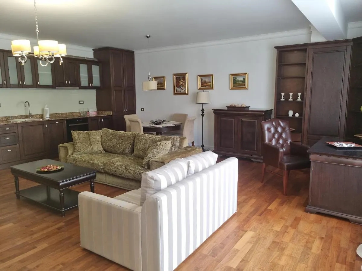 Herastrau Apartments 3 Camere Self Check-In Boekarest 0*,