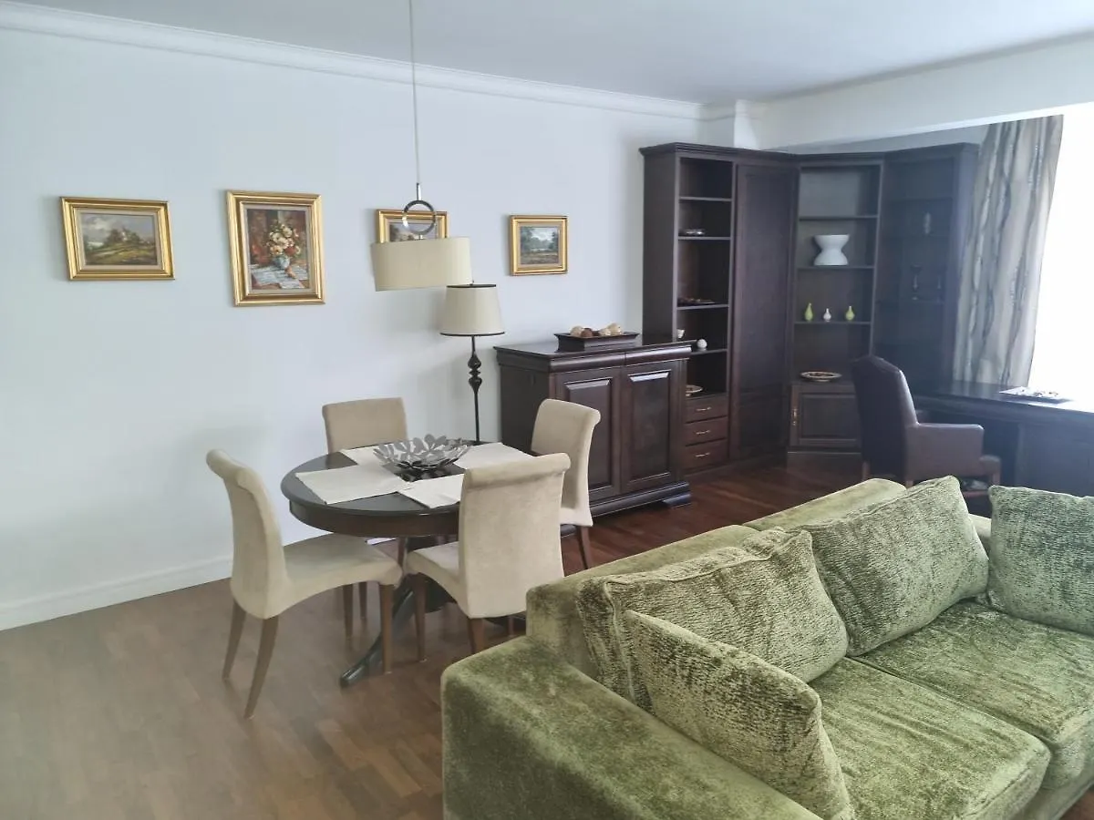 Herastrau Apartments 3 Camere Self Check-In Boekarest 0*,  Roemenië