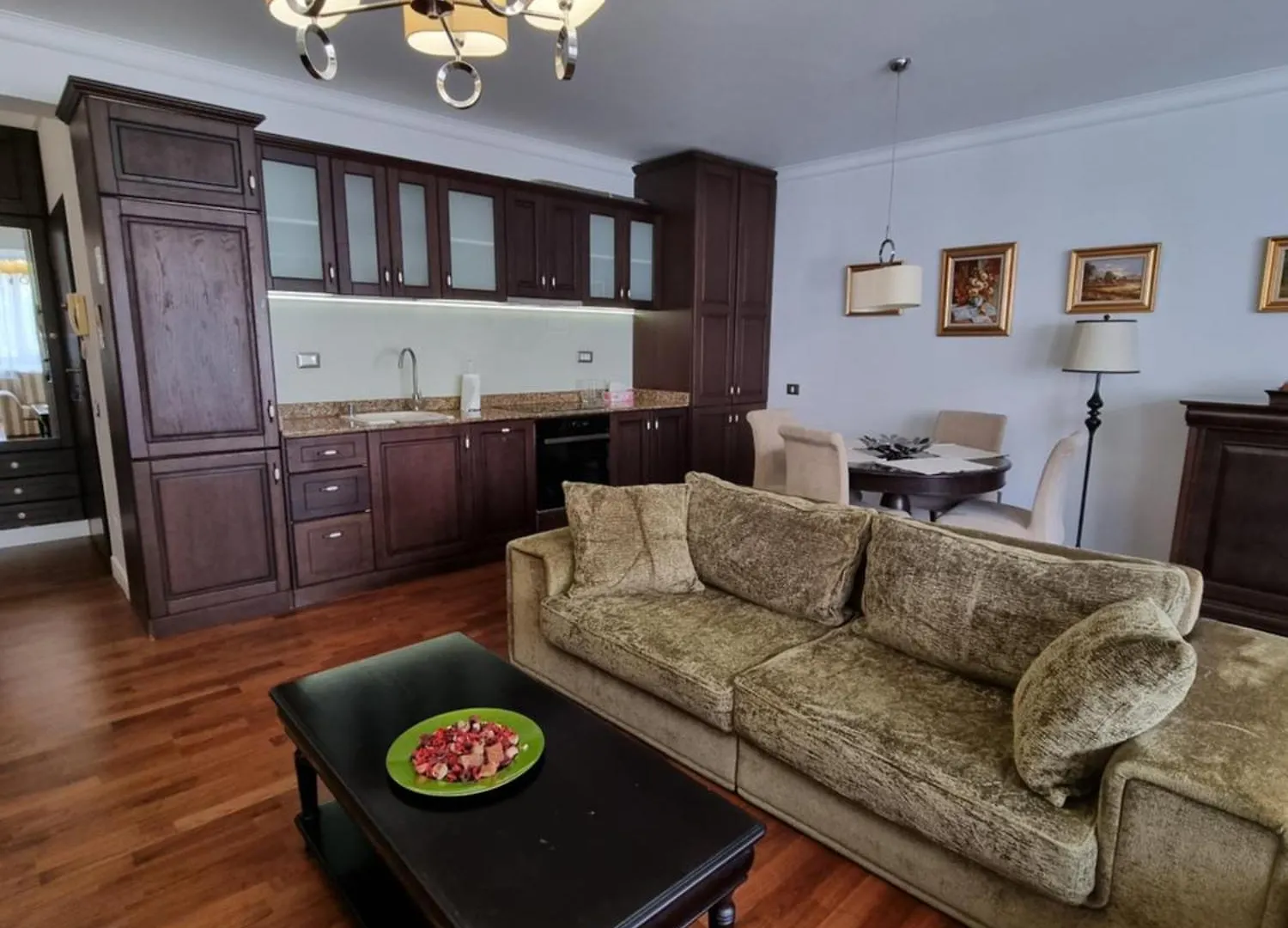 Herastrau Apartments 3 Camere Self Check-In Boekarest Roemenië